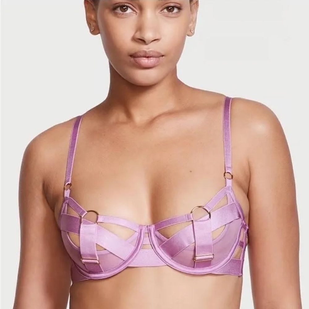 Victoria's Secret Very Sexy Strappy Unlined Balconet Bra Lilac